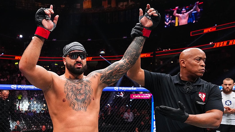 Two dramatic fights on the Octagon