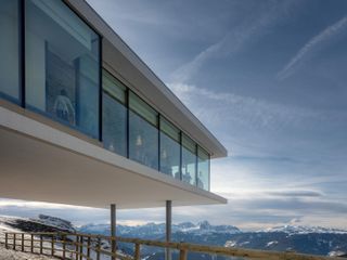 Lumen photography gallery in South Tyrol
