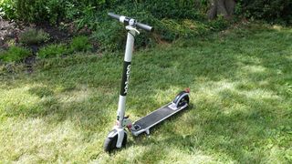 GoTrax XR Ultra electric scooter review