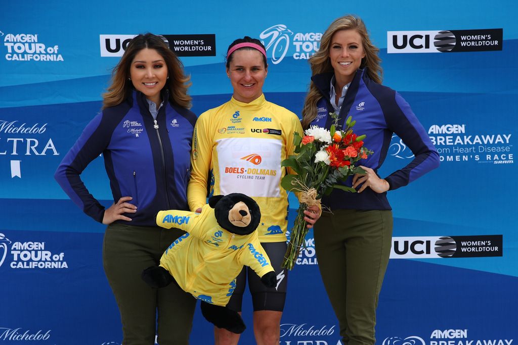 Megan Guarnier (Boels Dolmans) stays in yellow