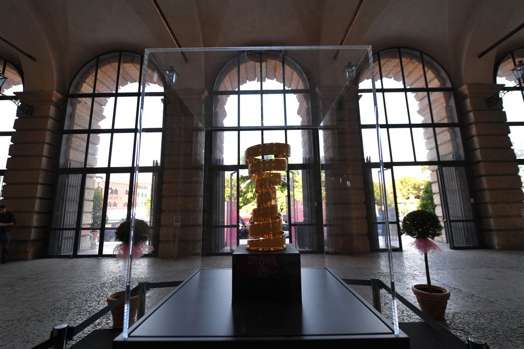 The Trofeo Senza Fine