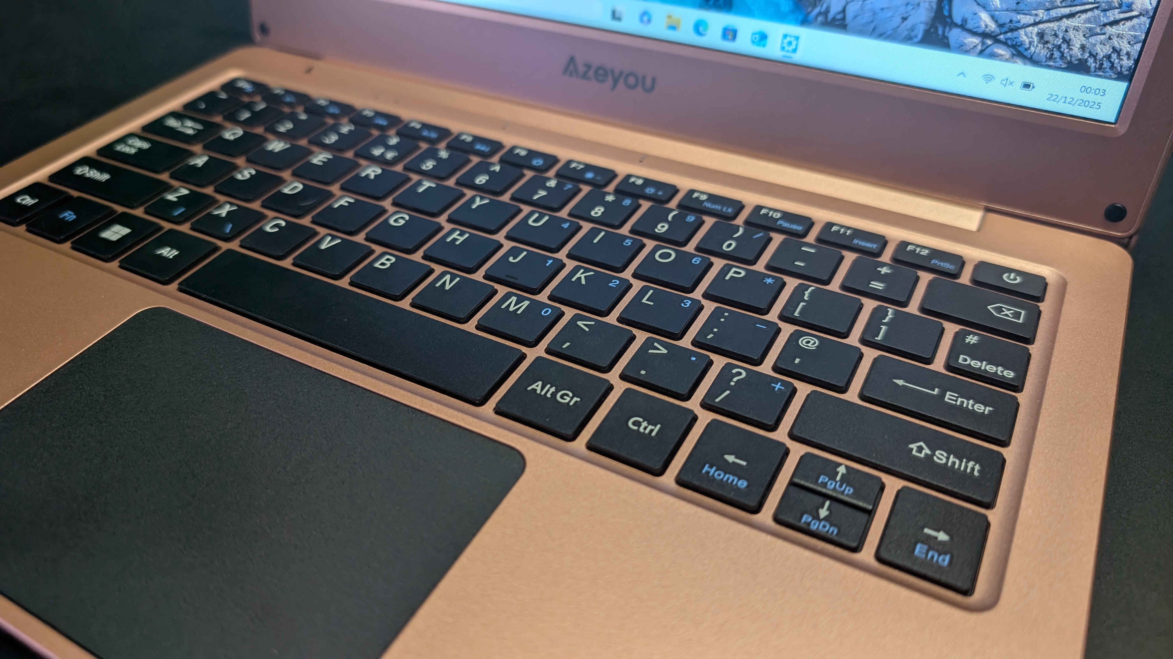 The Azeyou 11.6 inch laptop