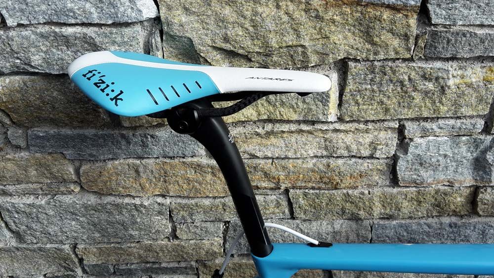 The blue and white fizik Antares