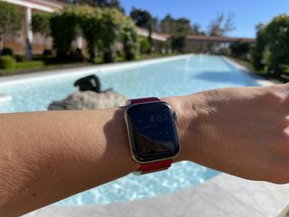 Juuk Ligero Apple Watch Band Lifestyle Front View On Wrist