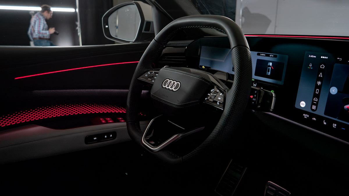 2027 Audi SQ9 first look.