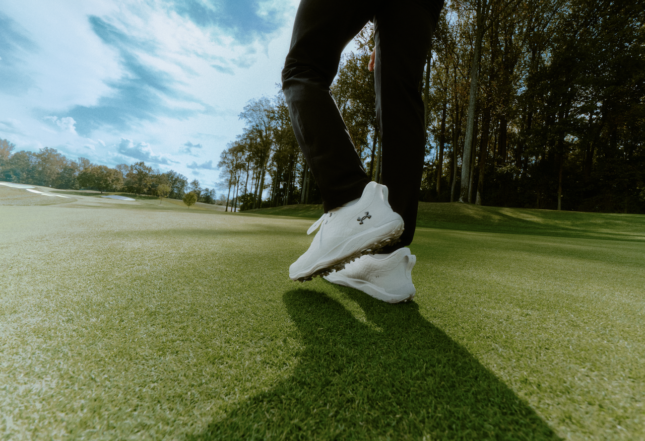 Under Armour herdefinieert golfschoenen met Drive Pro Clone