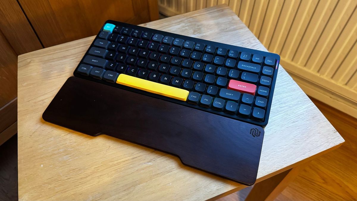 Nuphy Air75 V2: Improving the best low-profile mechanical keyboard