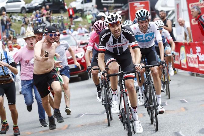 Sunweb's Tom Dumoulin makes a last-ditch attempt on the climb to Cervinia on stage 20 to wrest the pink jersey from Chris Froome's shoulders