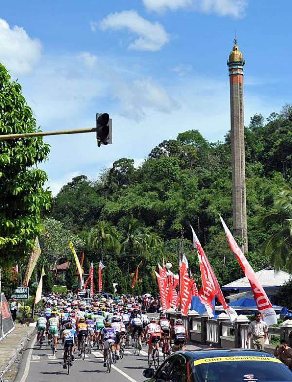 The peloton in action during the opening stage.