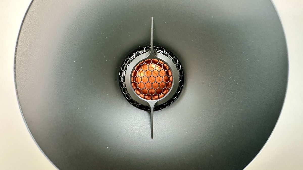 Front panel of the Cambridge L/R S active speakers, showing a closeup of the driver.