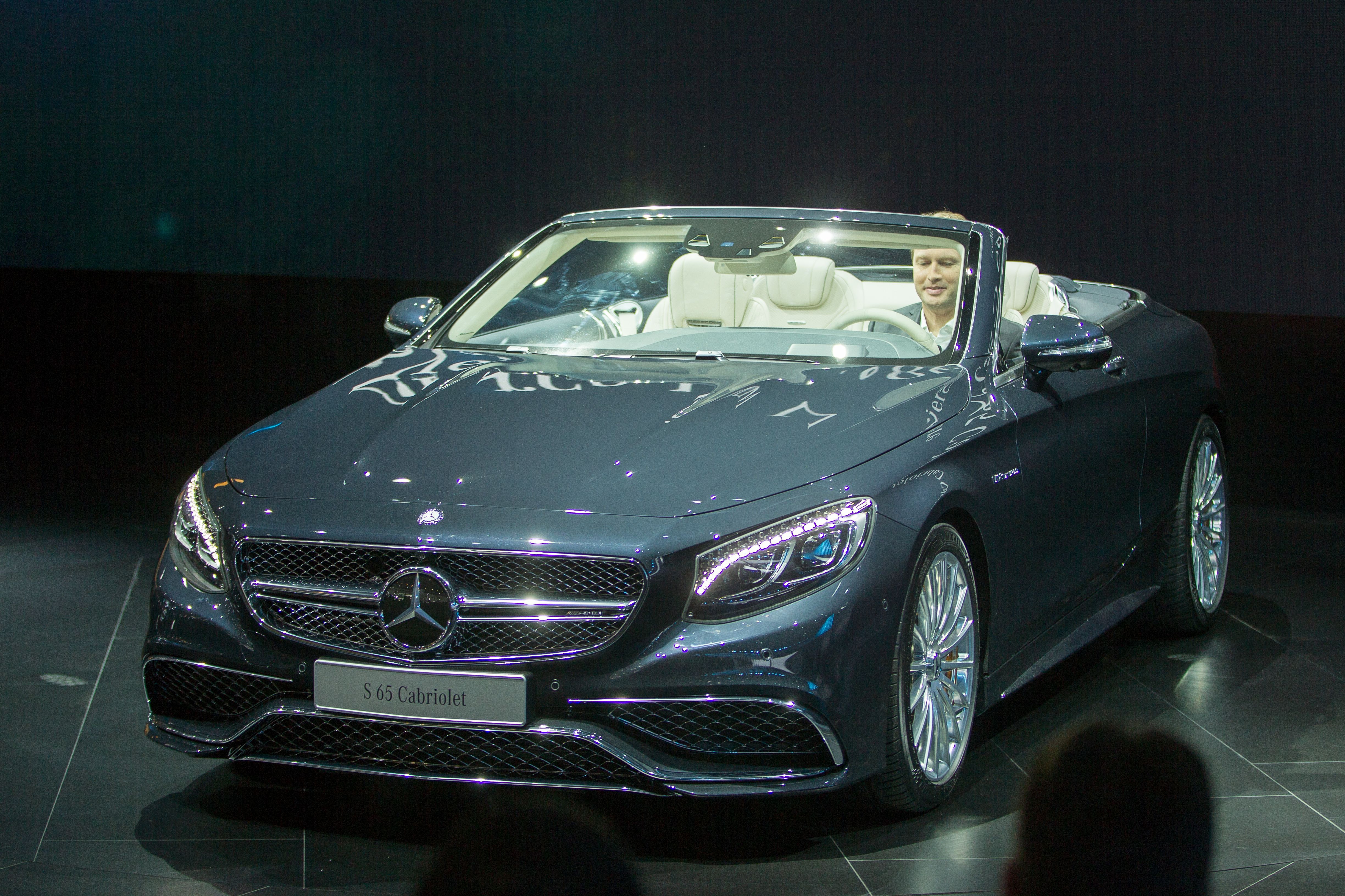 The Mercedes-Benz S65 Cabriolet is displayed during the company's press conference at the 2016 North American International Auto Show in Detroit, Michigan, January11, 2016.AFP PHOTO / GEOFF R