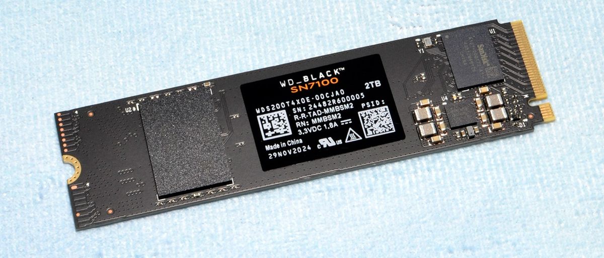 WD Black SN7100 2TB SSD