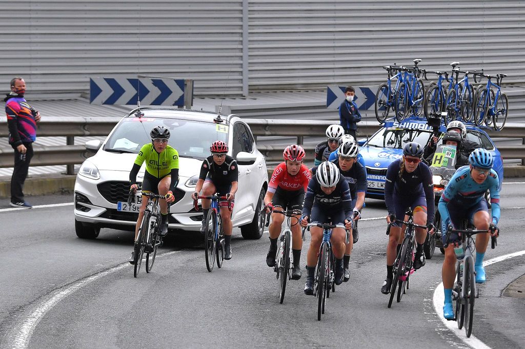EIBAR SPAIN MAY 16 Laura Tomasi of Italy and Team Ale Btc Ljubljana Clara Copponi of France and Team FDJ NouvelleAquitaine Futuroscope Gladys Verhulst of France and Arkea Pro Cycling Team Trixi Worrack of Germany and Team Trek Segafredo Arianna Fidanza of Italy and Team BikeExchange Hannah Barnes of The United Kingdom and Team CanyonSRAM Racing Vita Heine of Norway and Massi Tactic Women Team in Breakaway during the 3rd Gran Premio Ciudad De Eibar 2021 a 1172km race from Eibar to Arrate Alto Usartza 581m III Eibarko Hiria sari nagusia CiudaddeEibar21 CCEibarres on May 16 2021 in Eibar Spain Photo by Luc ClaessenGetty Images