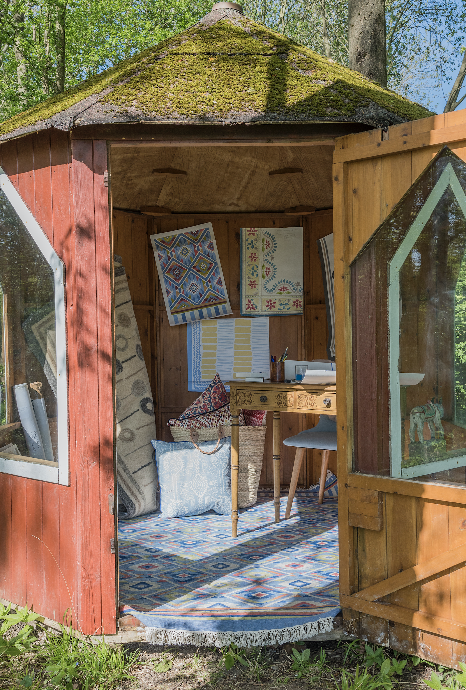 garden office rustic design