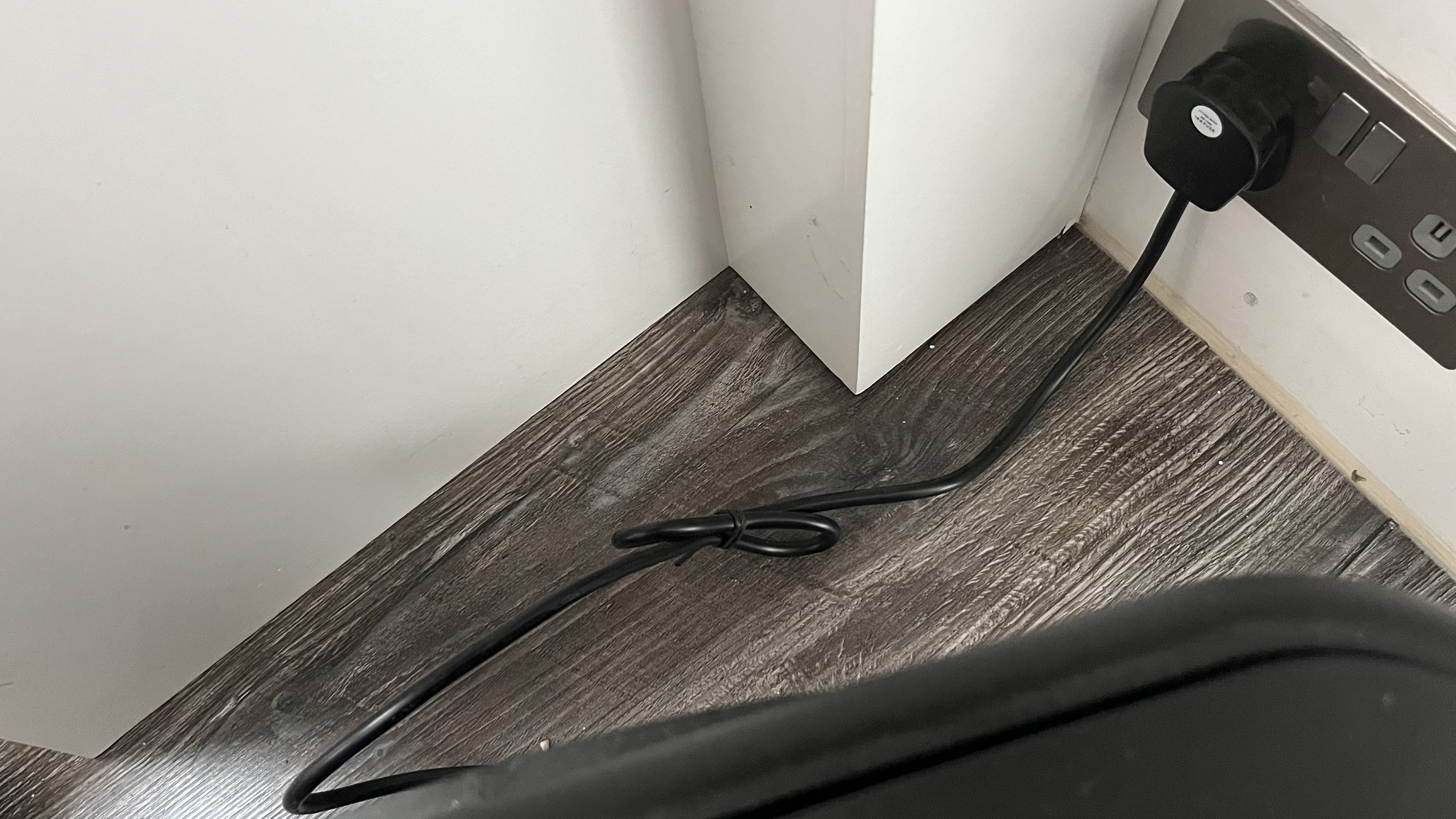 air fryer cable management