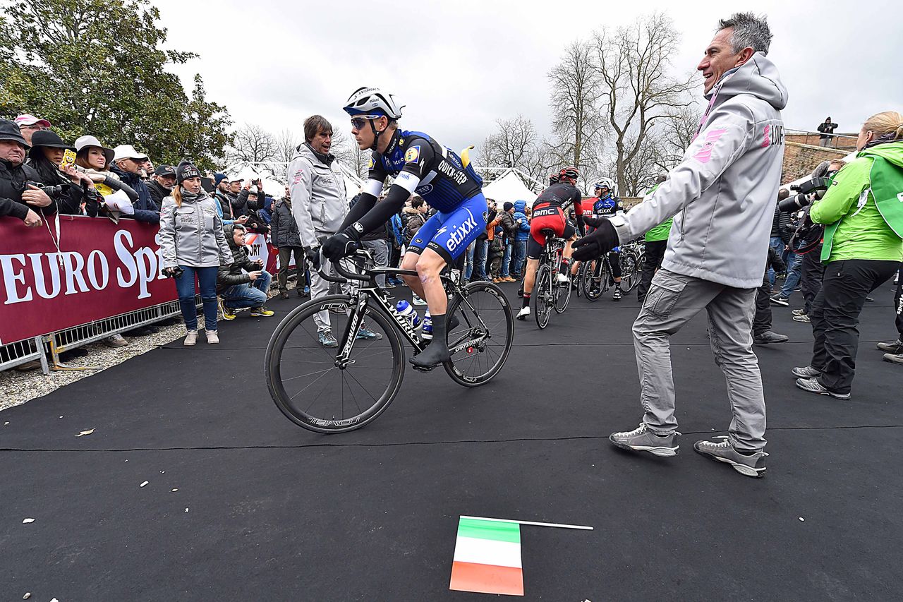 Julien Vermote makes his way to the start