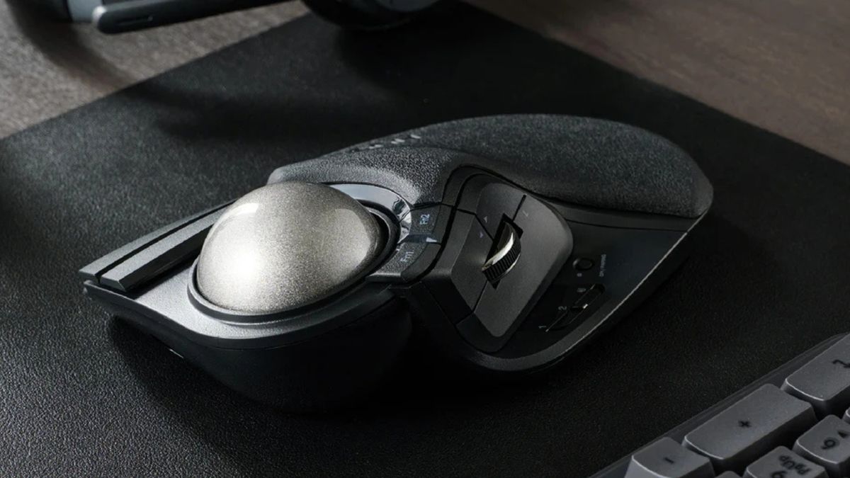 Elecom releases Huge Plus trackball mouse with massive 52mm ball and 10 programmable buttons — now comes with wireless connectivity