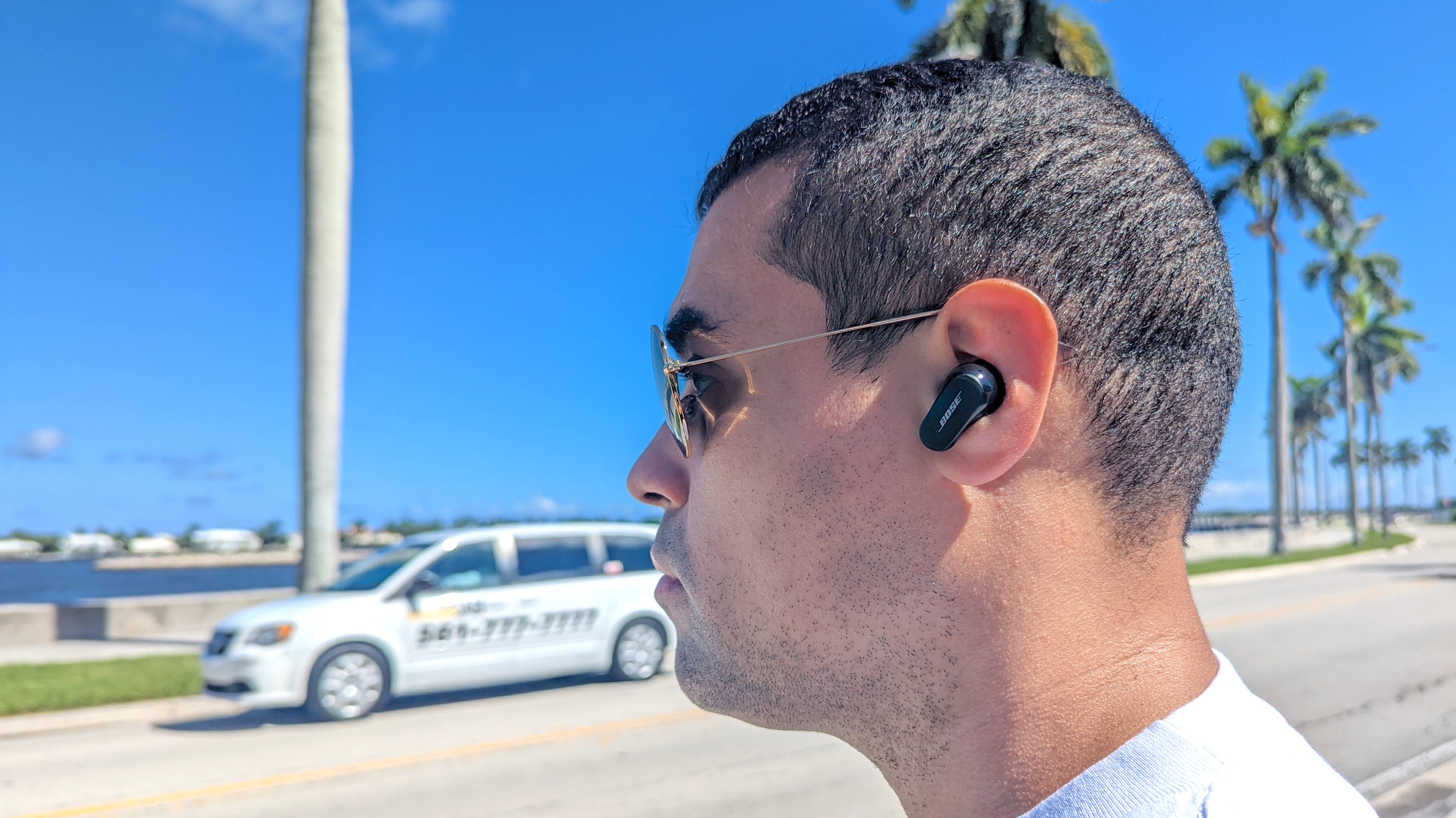 AirPods Pro 2 vs. Bose QuietComfort Earbuds 2