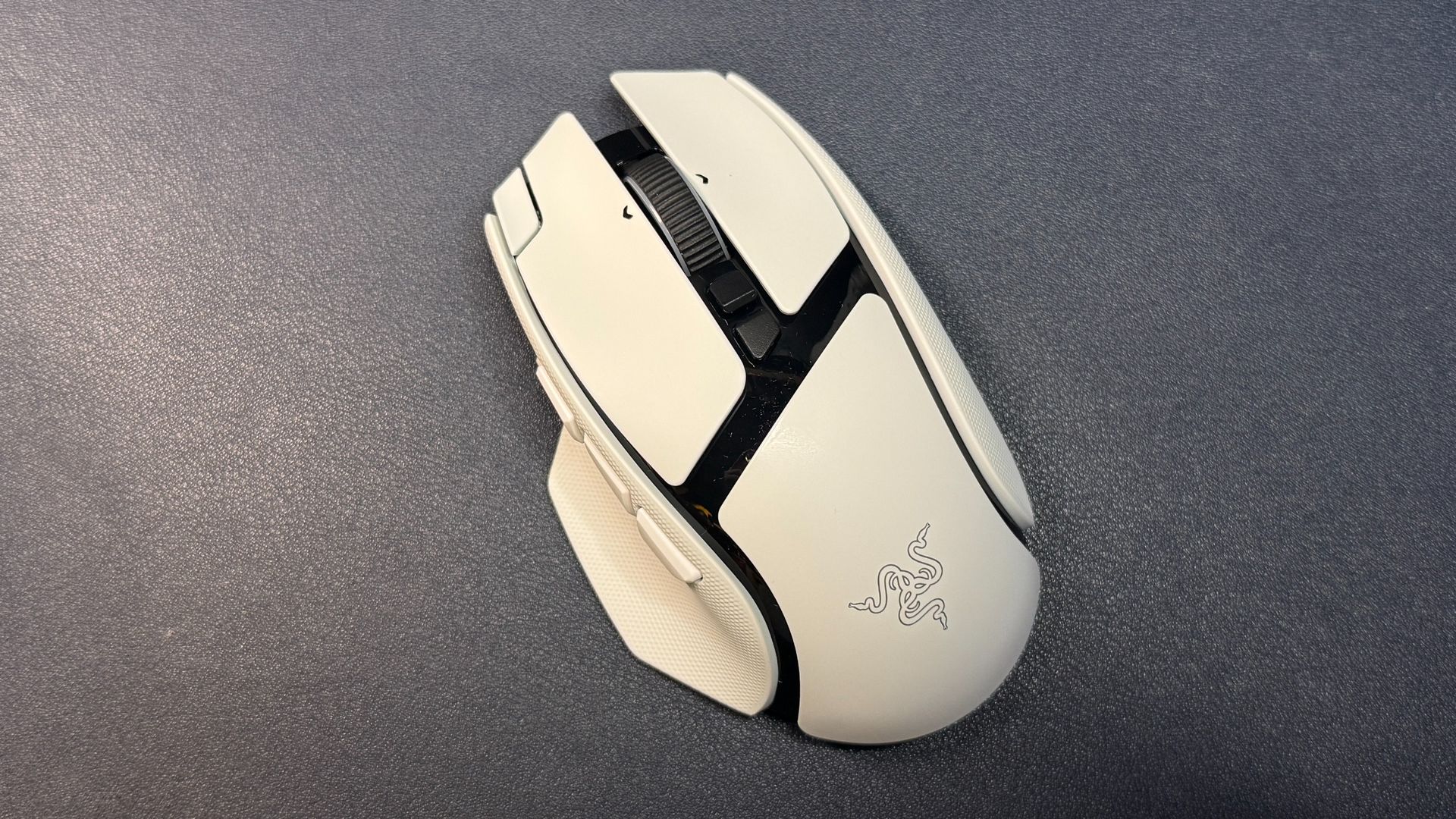 Razer Basilisk V4 Pro