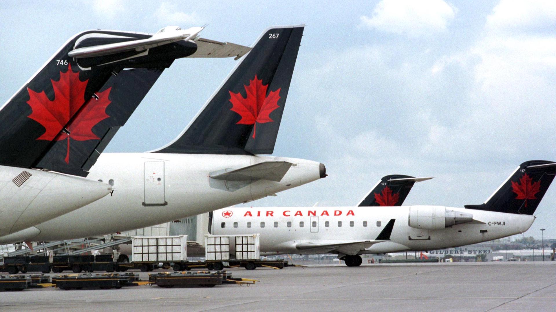 Air Canada planes grounded at the Toronto's Pearso