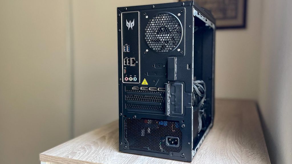 Acer Predator Orion 3000 review Tom