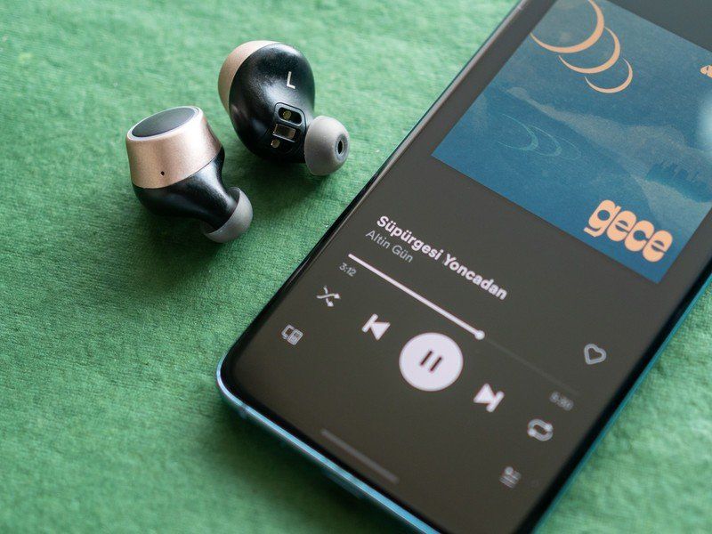 10 underrated features you need in your next pair of headphones