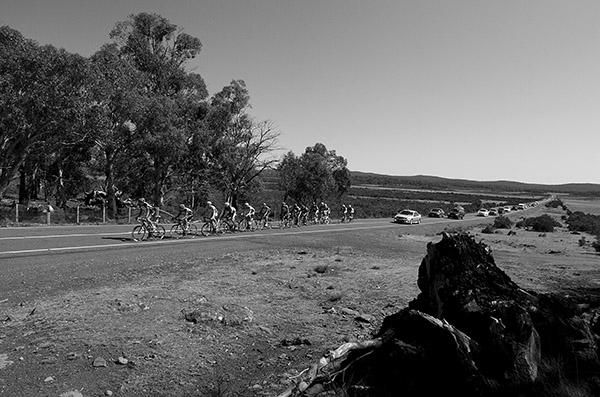 The lead group make their way along St.Patricks Plains.