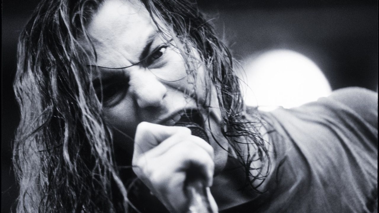 How Pearl Jam's intense, combative second album Vs. saved the band's soul