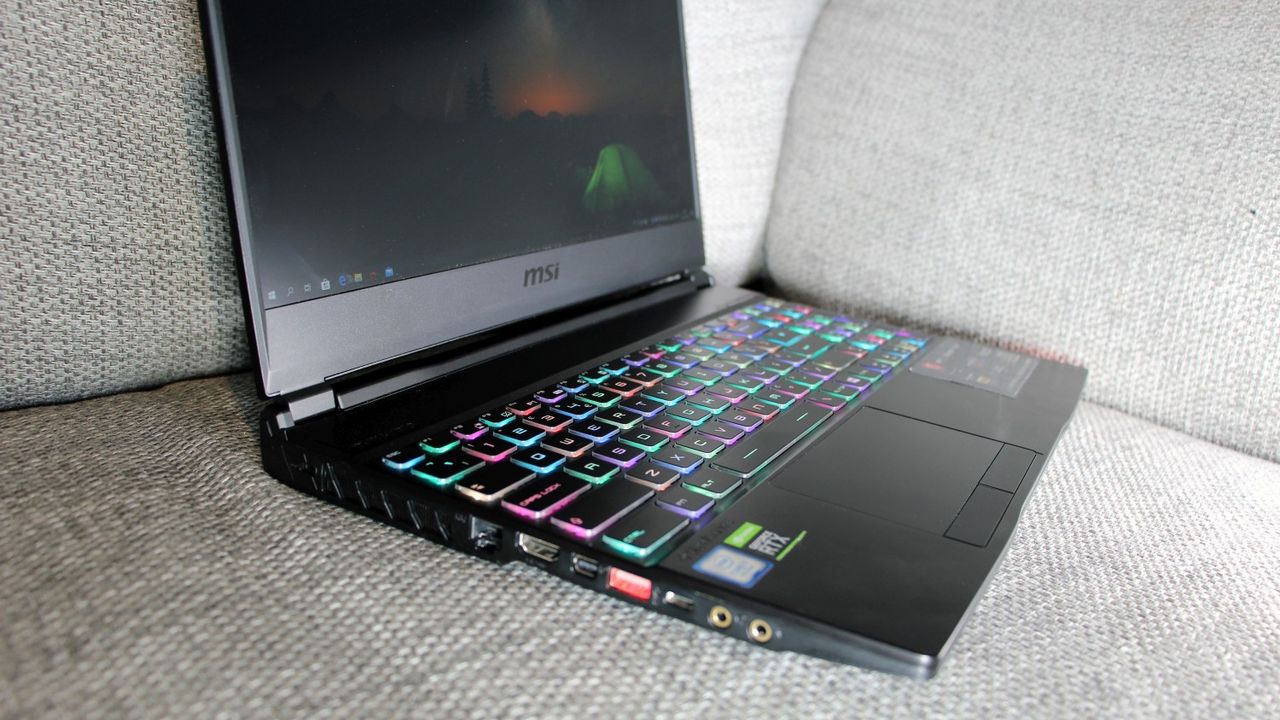 MSI GE65 Raider 9SF