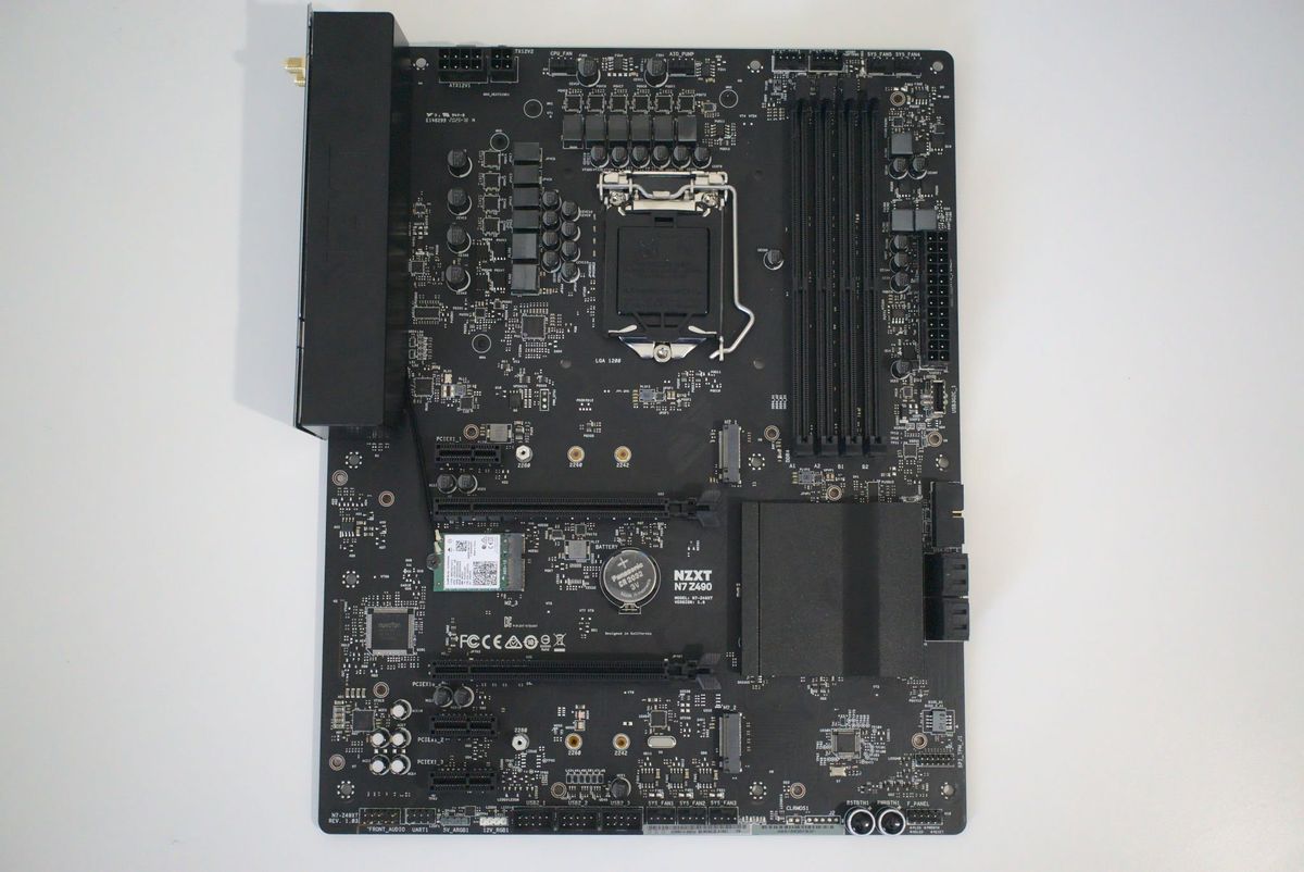 NZXT N7 Z490
