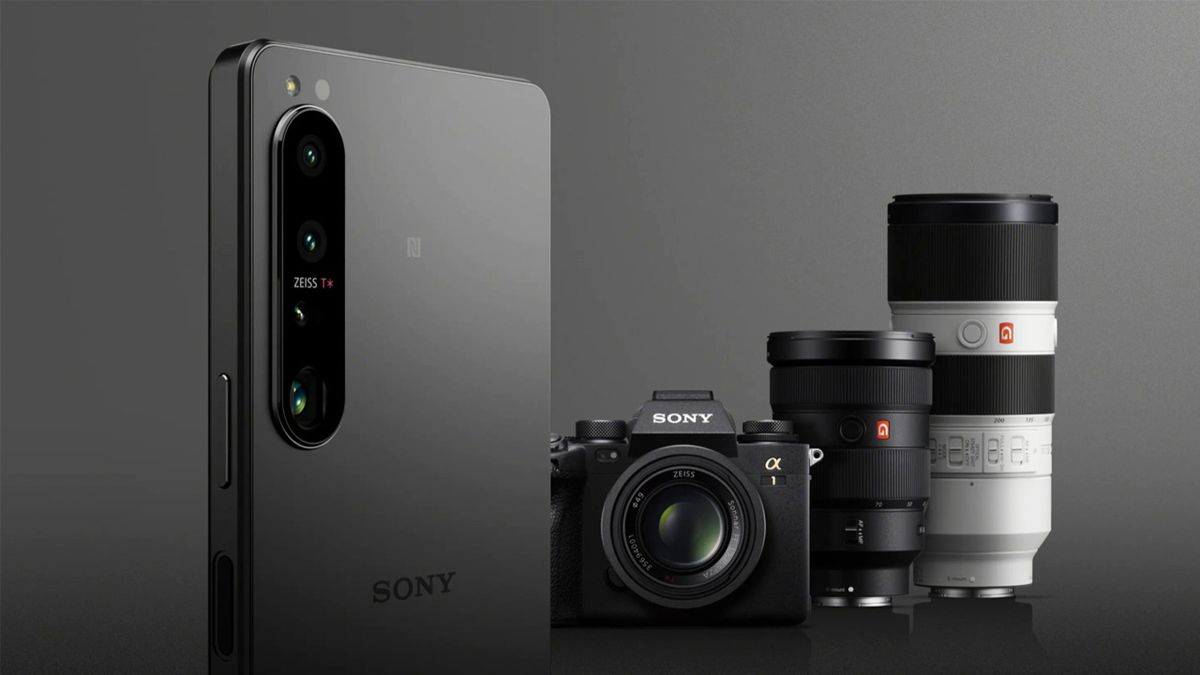 Smartphones will kill off the DSLR inside three years says Sony
