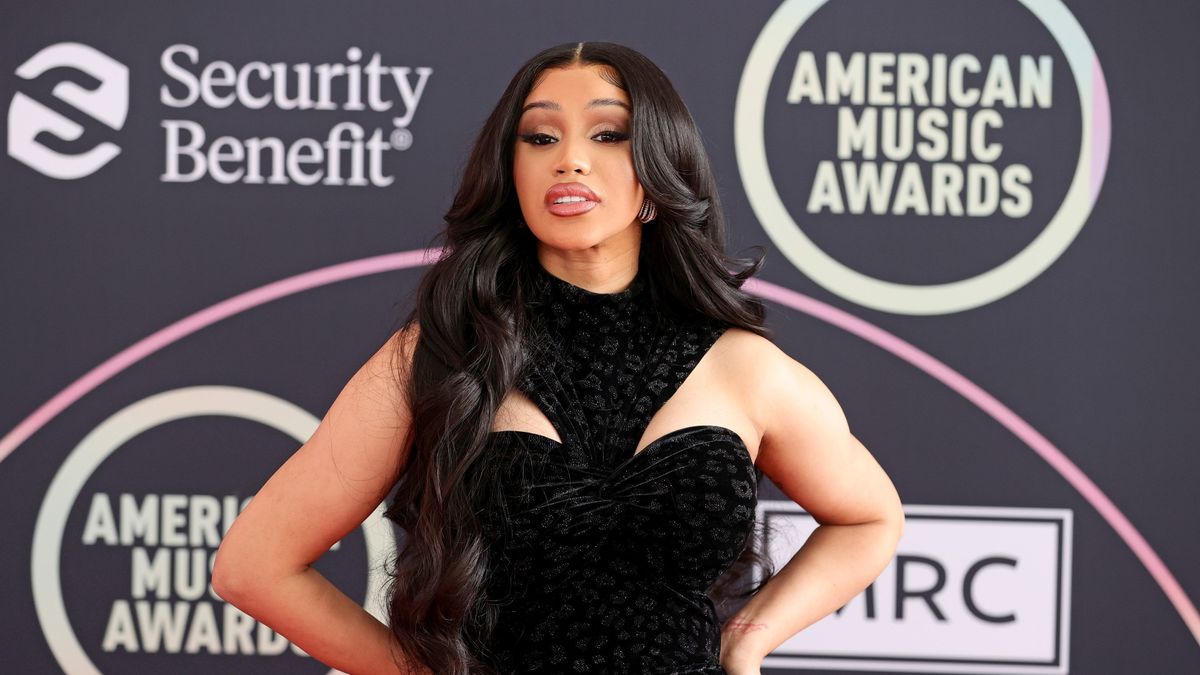 Cardi B Is Working On A Haircare Line