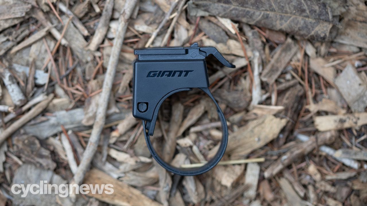 Giant Recon HL1800 standard mounting strap