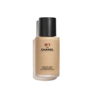 Chanel, N°1 De Chanel Revitalizing Foundation