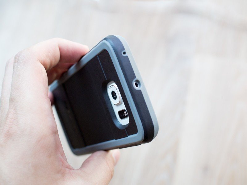 Pelican Protector case for Galaxy S6