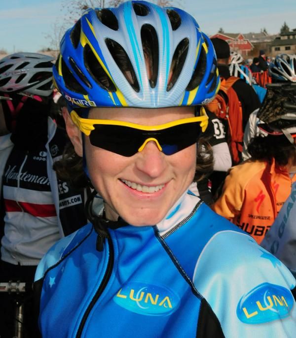 Alison Dunlap (Luna Pro Team) is a five-time national 'cross champion.