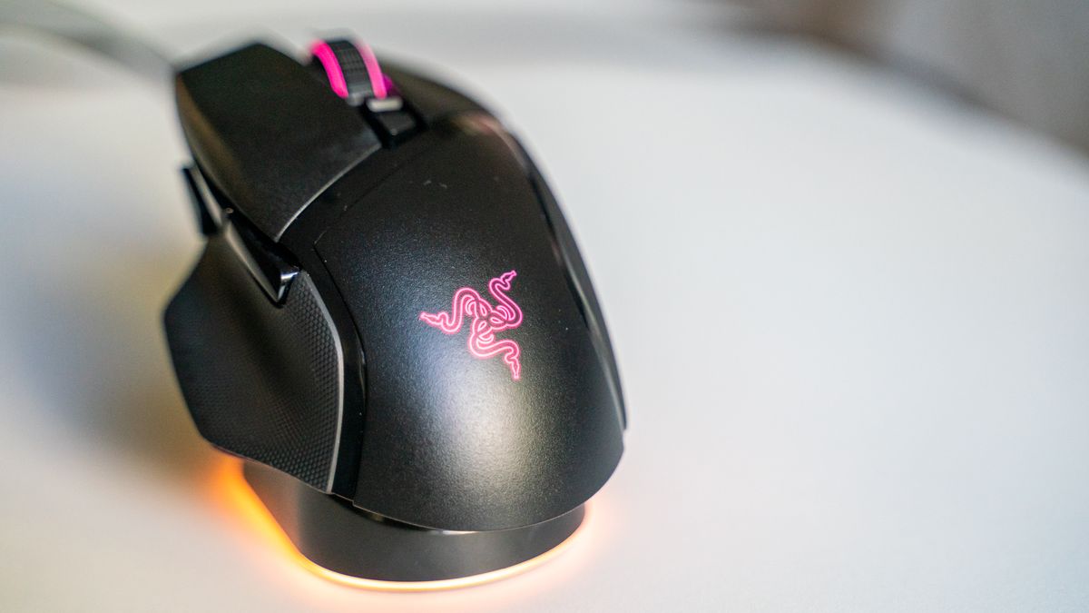 Razer Basilisk V3 Pro TechRadar