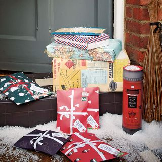 christmas shopping outdoors presents