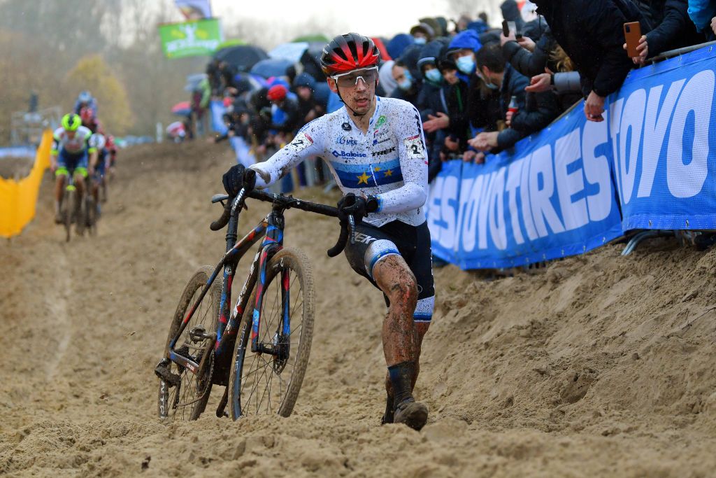 KOKSIJDE BELGIUM NOVEMBER 21 Lars Van Der Haar of Netherlands and Team Baloise Trek Lions competes during the 50th Koksijde UCI CycloCross Worldcup 2021 Mens Elite CXWorldCup on November 21 2021 in Koksijde Belgium Photo by Luc ClaessenGetty Images