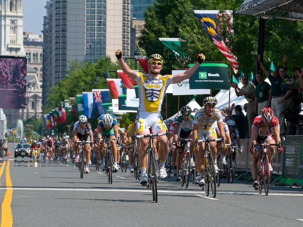 Andre Greipel (Team Columbia-Highroad) gets across the line first.