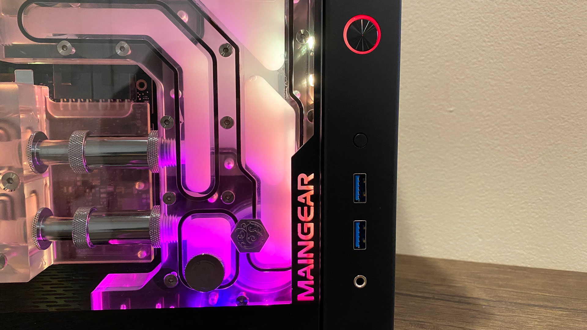 Maingear Turbo Review Luxury Mini Itx Meets Ryzen Xt Toms Hardware 1677