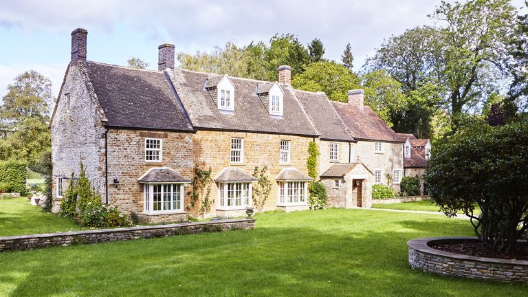 9 Characterful Cotswold Stone Homes Real Homes