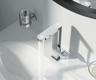 GROHE Plus Tap With Digital Temperature Display