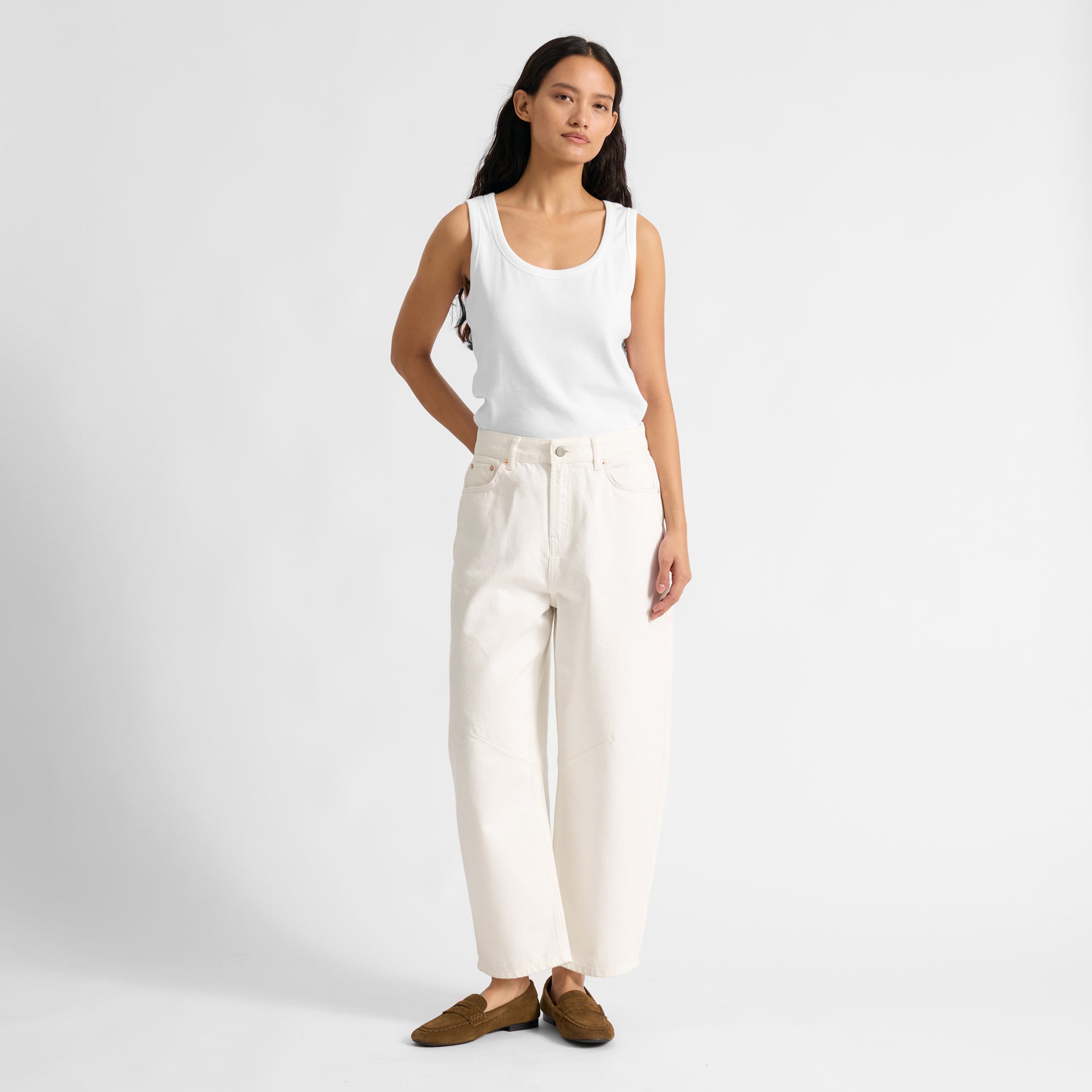 White Barrel Jeans - 8