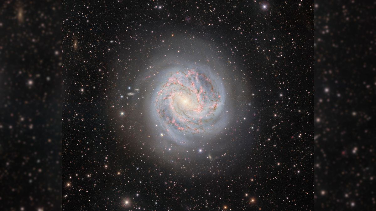 Messier 83