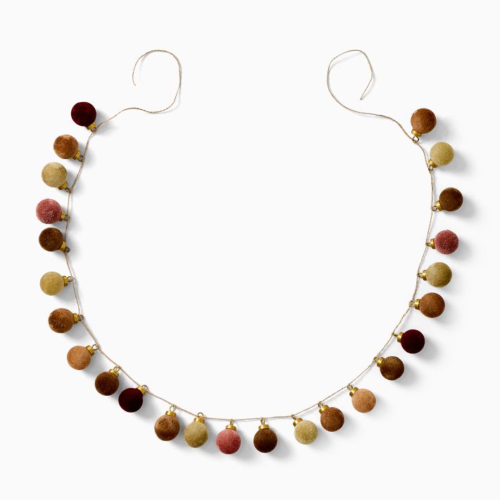 Flocked Ball Garland