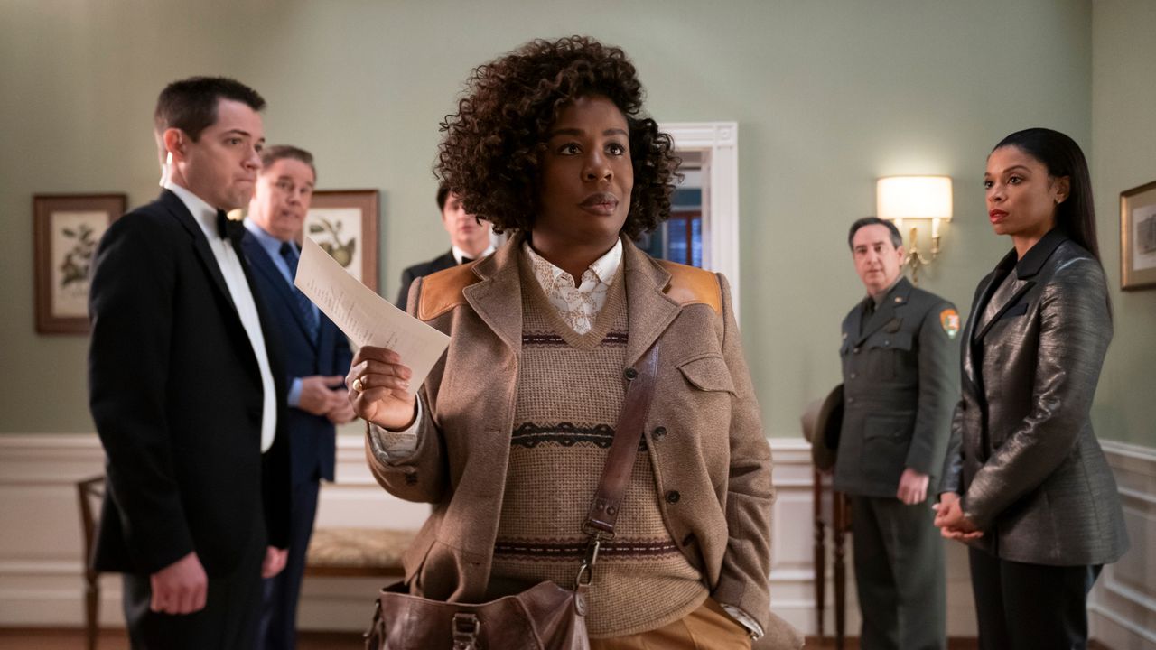 (L to R) Dan Perrault as Colin Trask, Spencer Garrett as Wally Glick, Ken Marino as Harry Hollinger, Uzo Aduba as Cordelia Cupp, Andrew Friedman as Irv Samuelson, Susan Kelechi Watson as Jasmine Haney in episode 101 of The Residence.