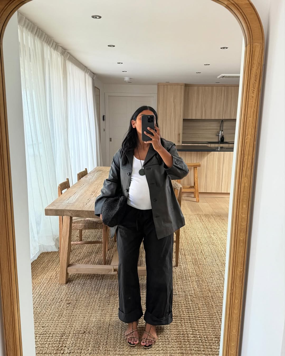 London girl outfits spring 2026