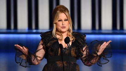 Jennifer Coolidge giving her acceptance speech at the 2024 Emmy awards