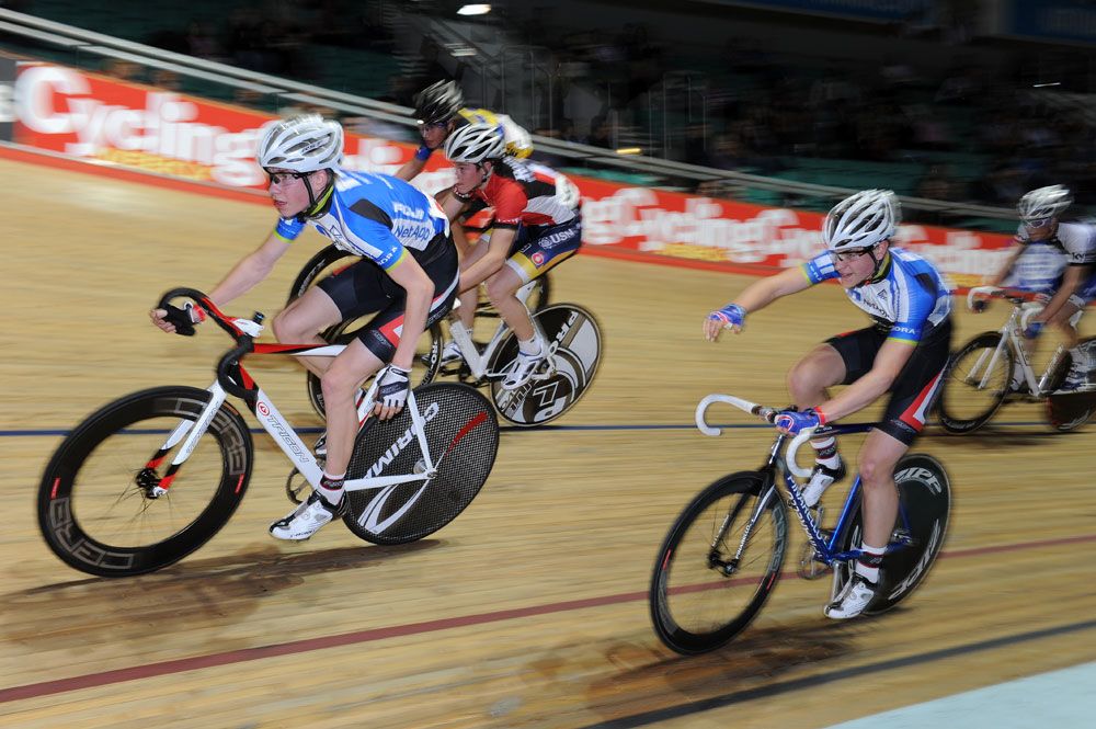 club revolution cycle